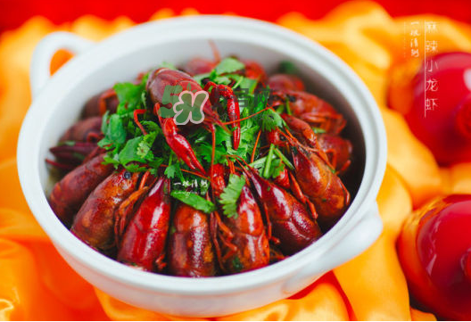 麻辣小龍蝦上火嗎？吃麻辣小龍蝦上火嗎？