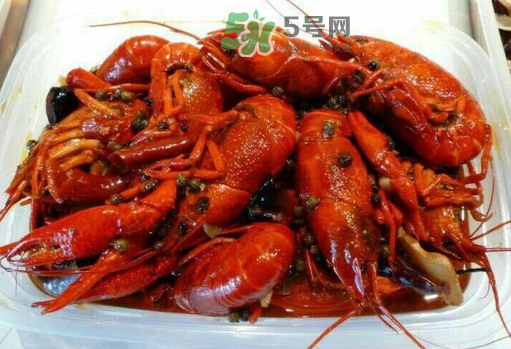 麻辣小龍蝦上火嗎？吃麻辣小龍蝦上火嗎？