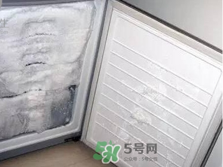 冰箱夏天溫度應(yīng)該調(diào)到幾檔？冰箱里面冰太多怎么辦