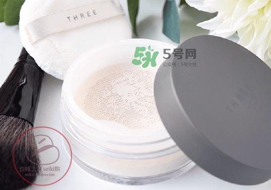 three散粉怎么樣？three自然植物透光散粉色號(hào)