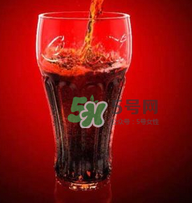碳酸飲料放冰箱冷凍爆炸 碳酸飲料能放冷凍層嗎？