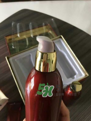 丸美巧克力絲滑系列適合什么年齡_什么皮膚？