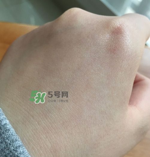 理膚泉晚安蜜怎么樣？理膚泉夜間修護(hù)乳好用嗎？