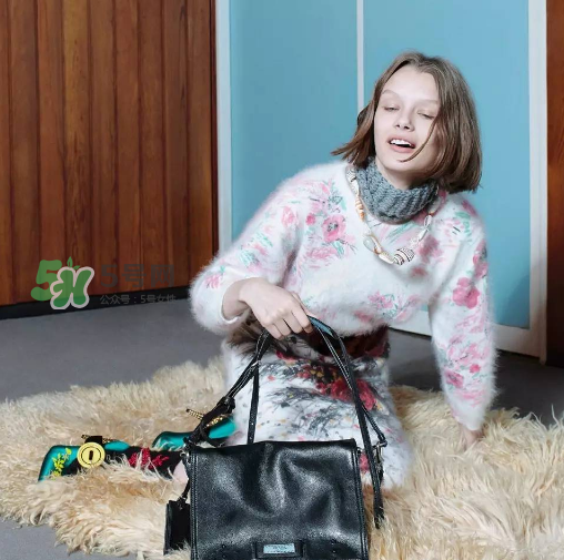 prada etiquette手袋尺寸多大？prada etiquette尺寸有幾種？