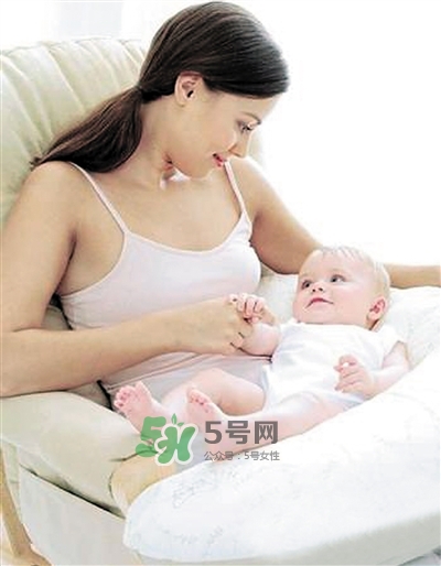 坐月子吃素應該吃什么？吃素坐月子怎么坐？