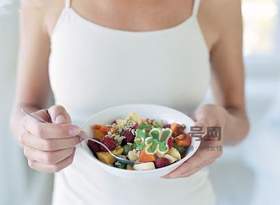 坐月子吃素應該吃什么？吃素坐月子怎么坐？