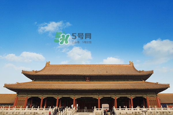 9月份穿什么鞋？九月份可以穿涼鞋嗎？
