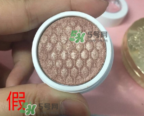 colourpop眼影真假怎么分辨？colourpop眼影真假對比