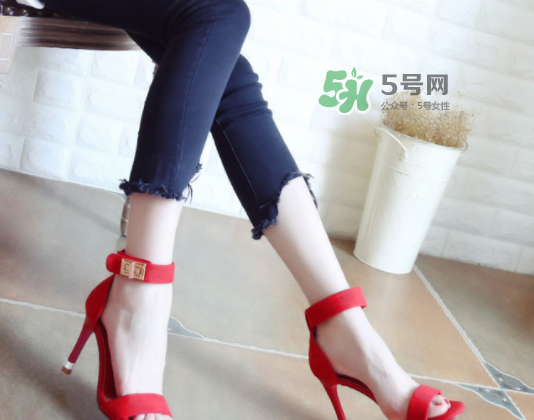閏六月給老婆買什么？閏六月為什么要給老婆買紅鞋？