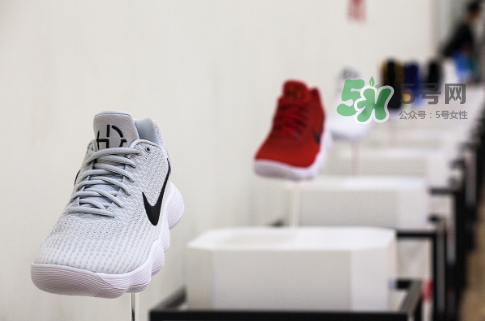 nike hyperdunk 2017尺碼怎么選？hyperdunk2017鞋碼正嗎？