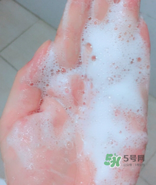 初之印潔面乳怎么樣？初之印洗面奶好用嗎？