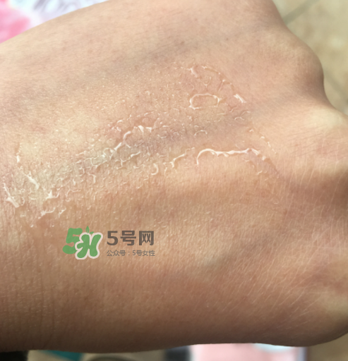 透真玻尿酸爽膚水怎么樣？透真玻尿酸美肌水好用嗎？