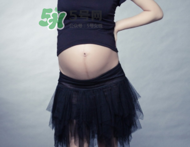 頭胎有妊娠線二胎沒有是因?yàn)閷殞毿詣e不一樣嗎？
