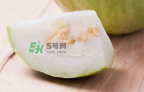 芭樂和番石榴有什么區(qū)別？芭樂和番石榴的區(qū)別