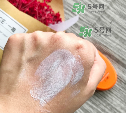 雅漾防曬霜怎么樣？雅漾防曬霜防水嗎？