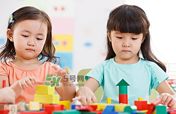 孩子在幼兒園被咬了怎么辦？孩子在幼兒園受傷怎么辦？