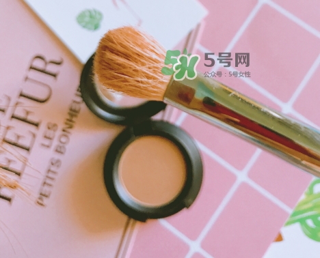 mac焦點(diǎn)小眼影怎么樣？mac時(shí)尚焦點(diǎn)小眼影好用嗎