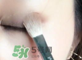 mac焦點(diǎn)小眼影怎么樣？mac時(shí)尚焦點(diǎn)小眼影好用嗎