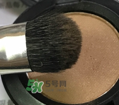 mac時(shí)尚焦點(diǎn)小眼影多少錢？mac焦點(diǎn)小眼影專柜價(jià)格