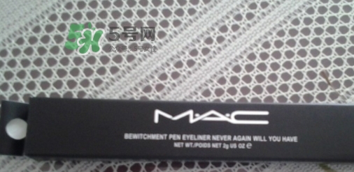 mac眼線液筆怎么用？mac魅可眼線液筆使用方法