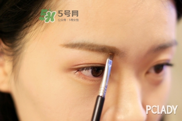 mac眉筆怎么用？mac魅可眉筆怎么削