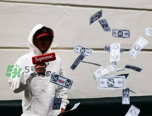 supreme噴錢(qián)槍多少錢(qián)？supreme鈔票槍價(jià)格
