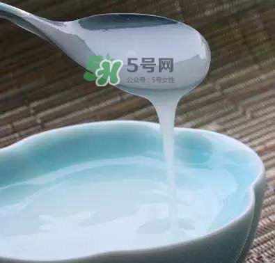 仙草凍熬好多久能成型？仙草凍添加什么才會(huì)結(jié)凍