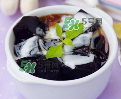 孕婦可以吃仙草凍嗎？仙草凍孕婦能吃嗎