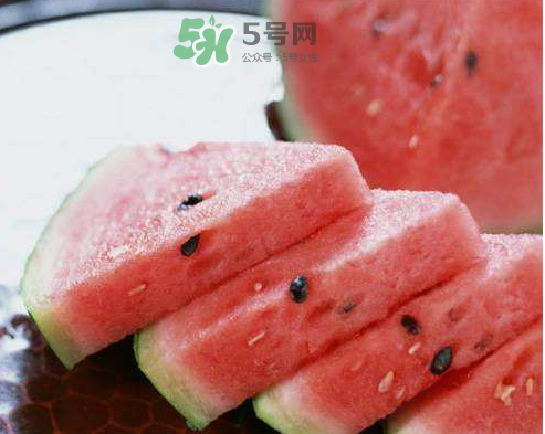 立秋為什么貼秋膘？立秋貼秋膘吃什么？