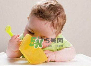 對(duì)寶寶大腦好的食物有哪些？寶寶吃什么補(bǔ)腦？
