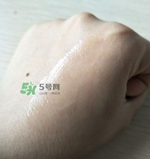 溫碧泉明星復(fù)合水精華多少錢？溫碧泉明星復(fù)合水精華價(jià)格
