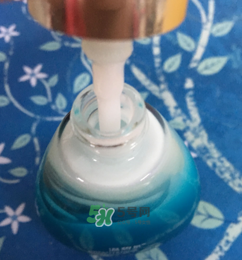 溫碧泉明星復(fù)合水精華怎么用？溫碧泉明星復(fù)合水精華用法