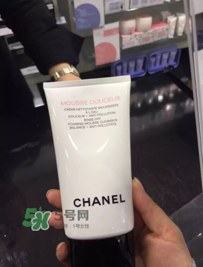 香奈兒山茶花洗面奶好用嗎？香奈兒山茶花洗面奶怎么樣？