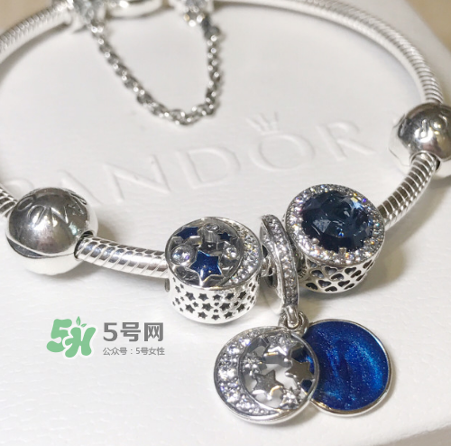 pandora復(fù)古夜空手鏈多少錢？潘多拉繁星夜空手鏈專柜價格