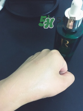 hr綠寶瓶精華好用嗎？hr綠寶瓶精華怎么樣？