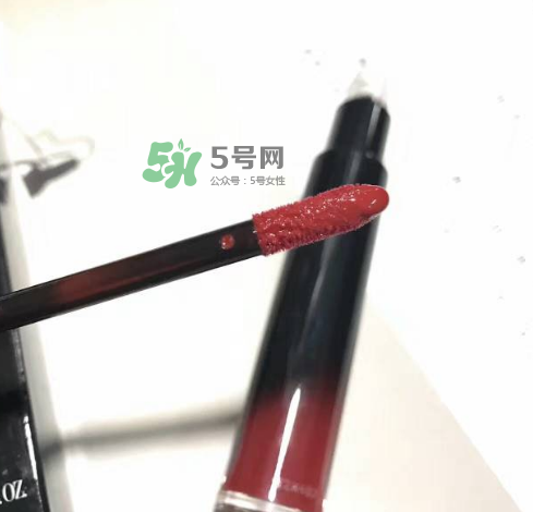 阿瑪尼黑管401多少錢？阿瑪尼黑管唇釉401專柜價(jià)格