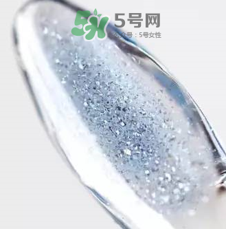 RMK星空唇蜜試色  RMK星空唇蜜怎么樣？