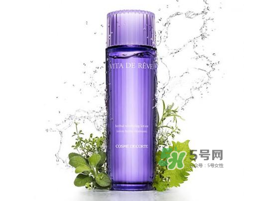 dermafirm德妃紫蘇水變色怎么回事？德妃紫蘇水什么顏色？