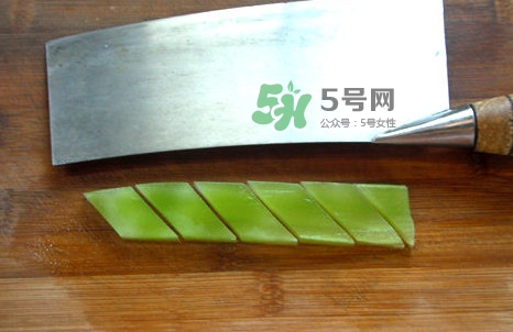 青筍怎么處理？青筍怎么切成菱形