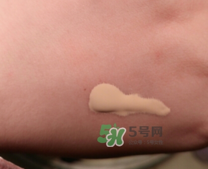 mac小奶瓶粉底液多少錢(qián)？mac魅可小奶瓶粉底液怎么樣