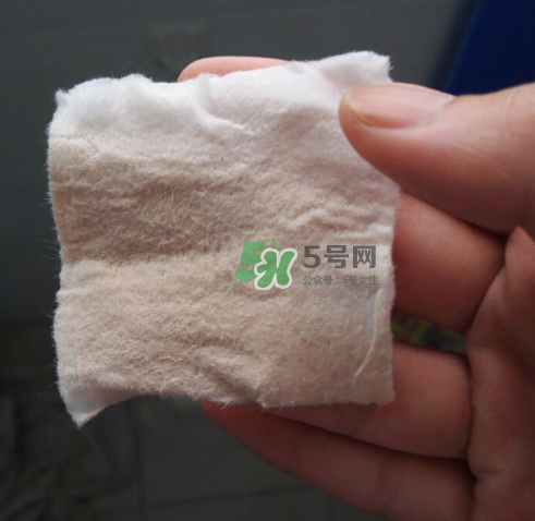 歐詩漫卸妝水怎么樣？歐詩漫卸妝水含酒精嗎？