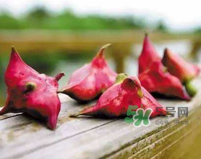 紅菱怎么吃？吃紅菱有什么好處？