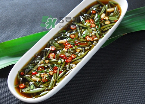 莼菜是發(fā)物嗎？莼菜涼拌要過開水嗎