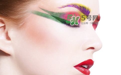 什么卸妝水好用又實惠？卸妝水怎么用？