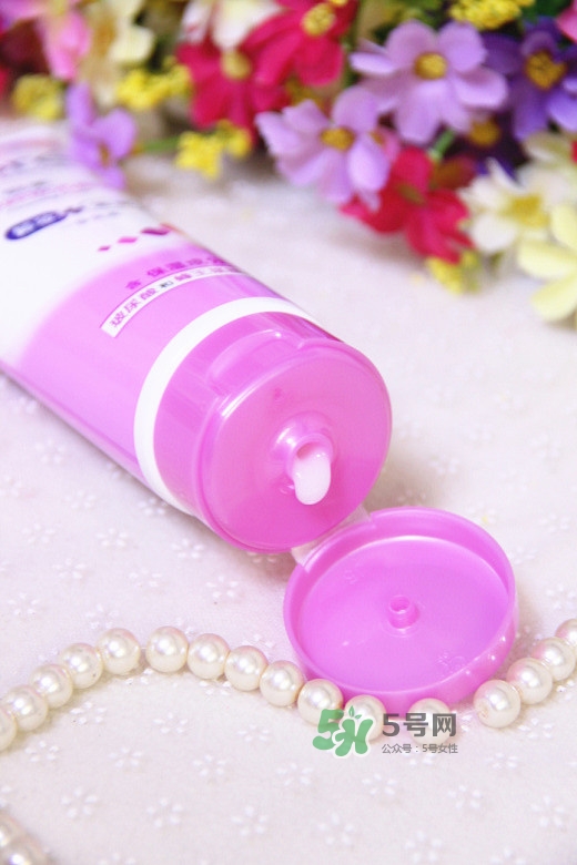 碧柔卸妝潔面乳好用嗎？碧柔卸妝潔面乳怎么用？