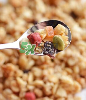 卡樂比梅果牛奶系列麥片好吃嗎？卡樂比梅果牛奶系列價格