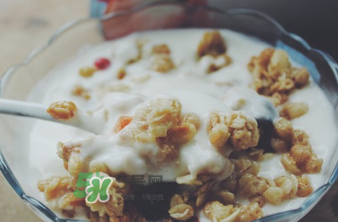 卡樂比熱帶椰子口味好吃嗎？卡樂比熱帶椰子麥片怎么樣？