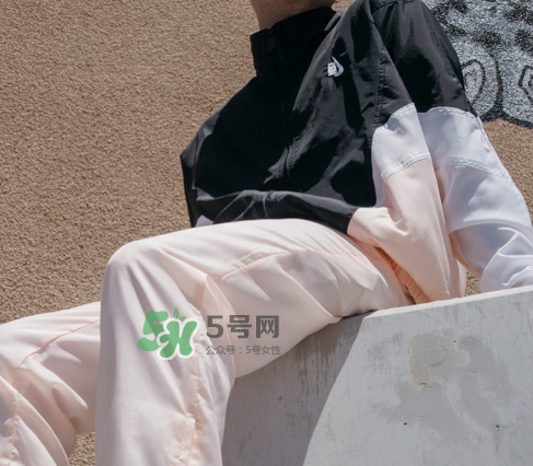 nikelab2017秋冬heritage復(fù)古運(yùn)動(dòng)服怎么樣？