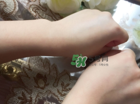 HR赫蓮娜小綠管眼霜怎么用？赫蓮娜小綠管使用方法