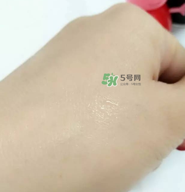 玫珂菲水粉霜怎么樣？玫珂菲全新雙用水粉霜好用嗎？